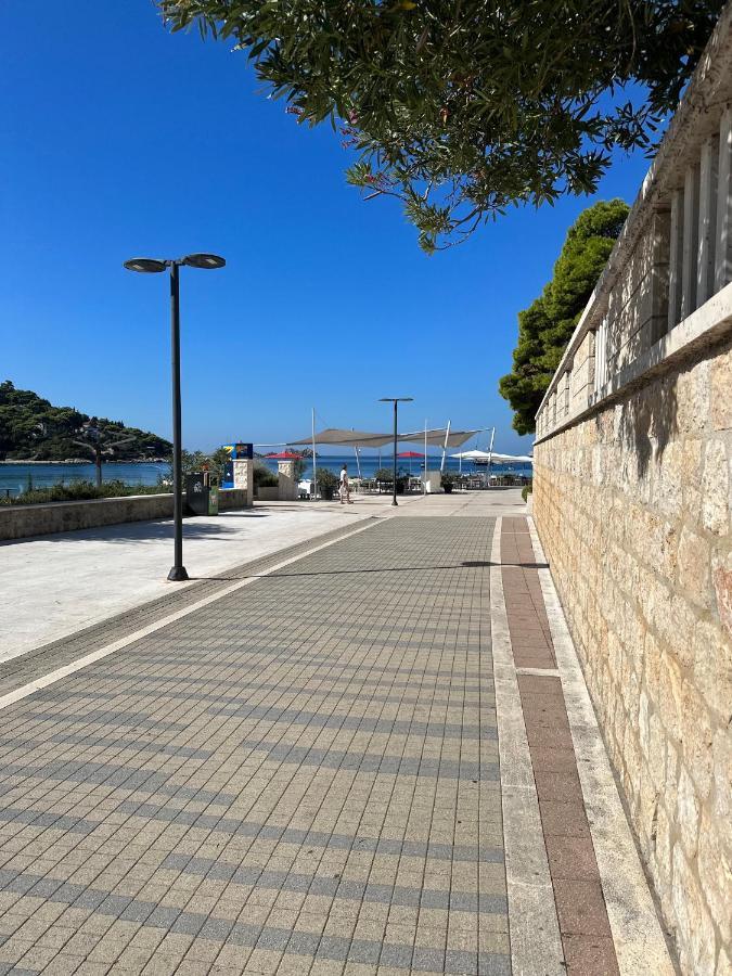 Appartement Front One Bedroom (adults Only) *