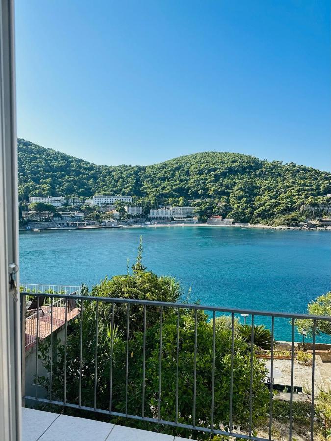 Front One Bedroom (adults Only) Appartement *